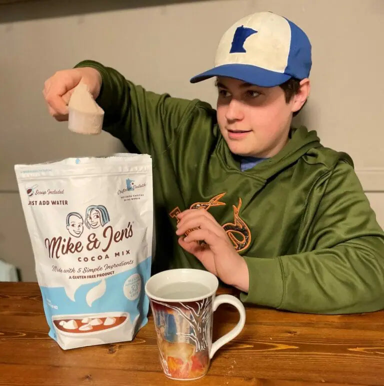 Case: Club-Size Hot Cocoa (8 bags)